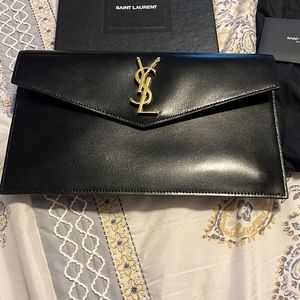 YSL uptown pouch in black smooth leather